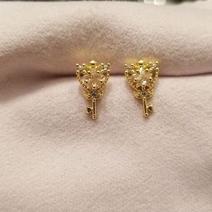Gold key earring